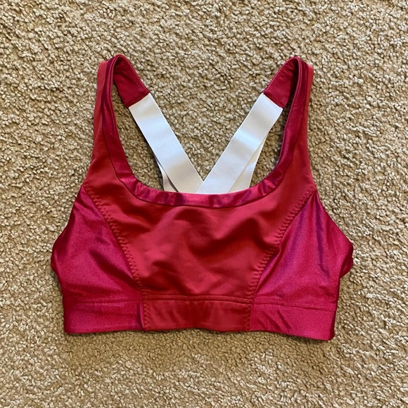 Fabletics Paige Low Impact Sports Bra Chili Red/Ice Shine Size S - Picture 4 of 5